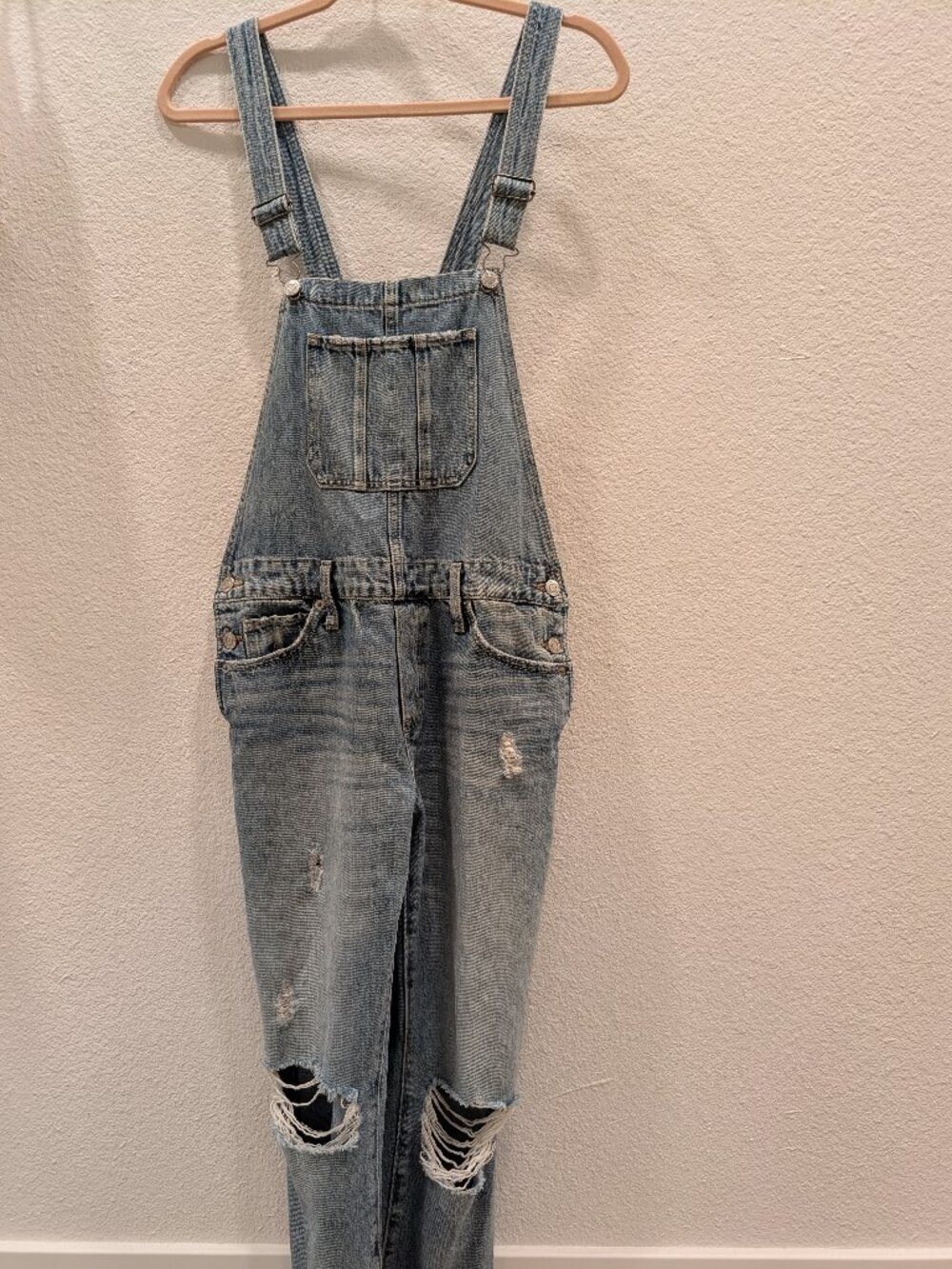NWOT Lucky Brand Boyfriend Lightweight Lyocell/Cotton blend Overall Distressed